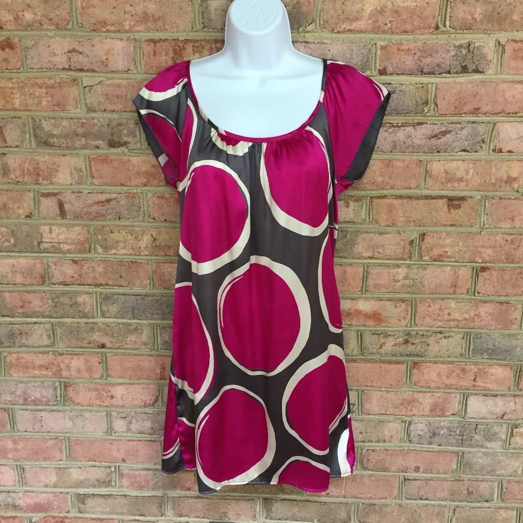 Geometric (Circles) Design In Brown & Fuchsia Shift Style, Loose Fit Dress. Sm